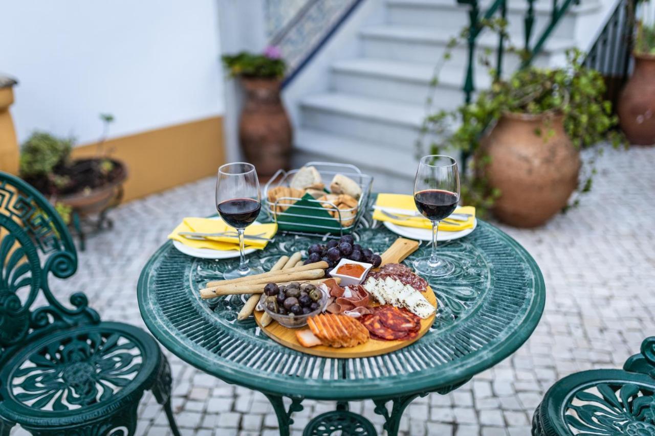 Casa De S. Thiago Do Castelo Hotell Óbidos Eksteriør bilde