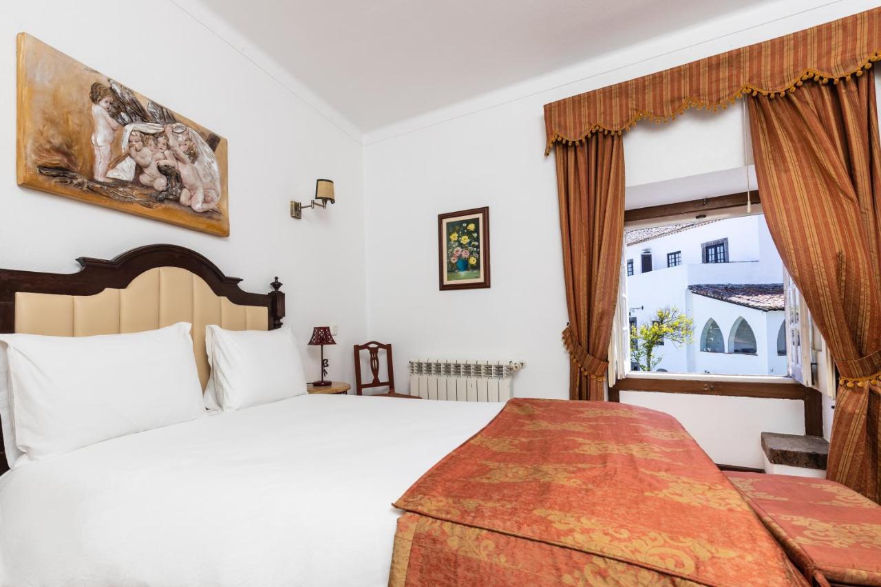 Casa De S. Thiago Do Castelo Hotell Óbidos Eksteriør bilde