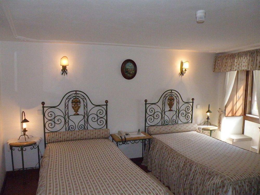 Casa De S. Thiago Do Castelo Hotell Óbidos Eksteriør bilde