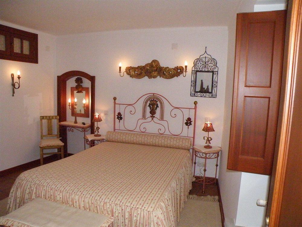 Casa De S. Thiago Do Castelo Hotell Óbidos Eksteriør bilde